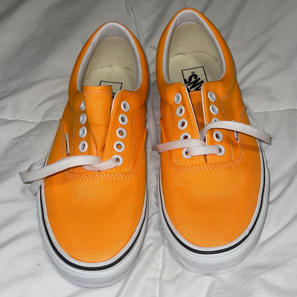 Vans orange unisex shoes. NEVER WORN. Womens 8.5 Men’s 7
